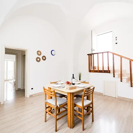 公寓 Corte De Maio - Exclusive Panoramic Terrace - By Click Salento *