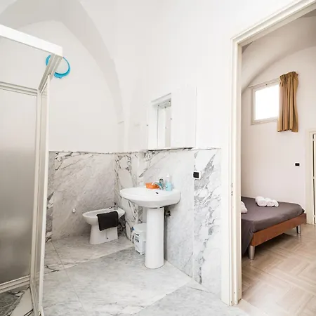 公寓 Corte De Maio - Exclusive Panoramic Terrace - By Click Salento 加利波利